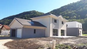 Maison neuve à étage