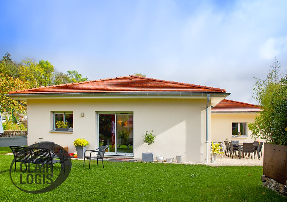 Maison en L construite en Isère