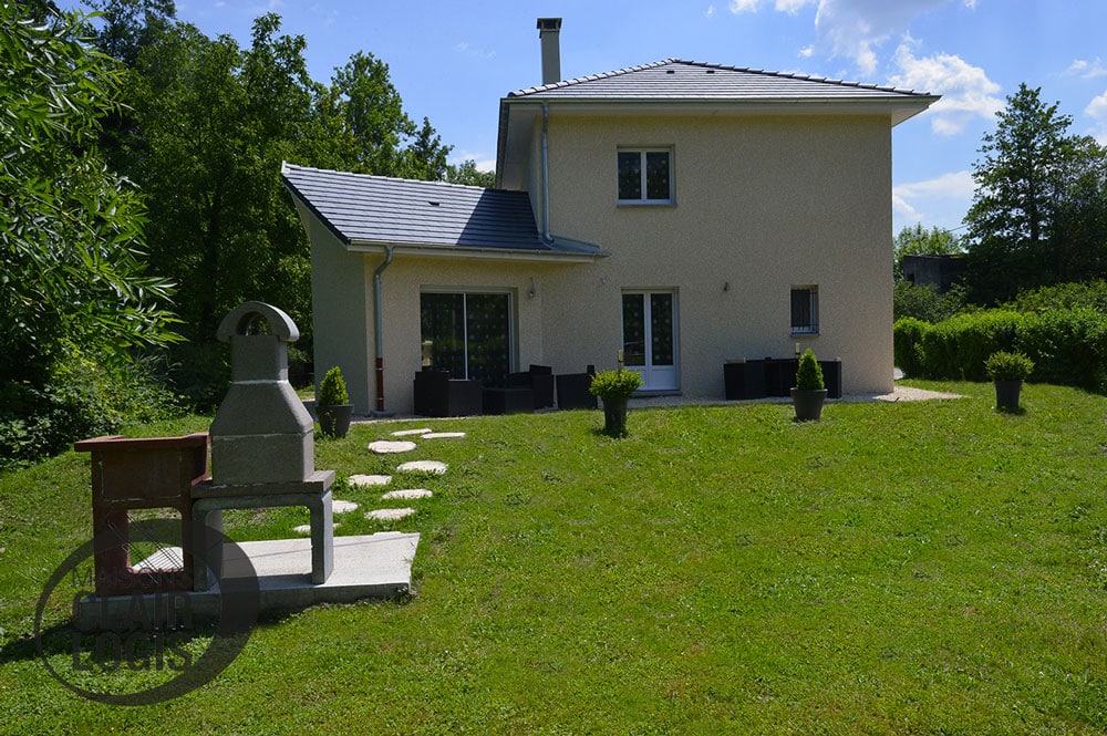 Maison neuve à étage construite dans l'Ain